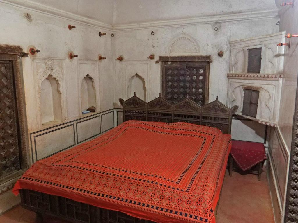 Narayan Niwas Castle Ramgarh Shekhawati Quarto foto