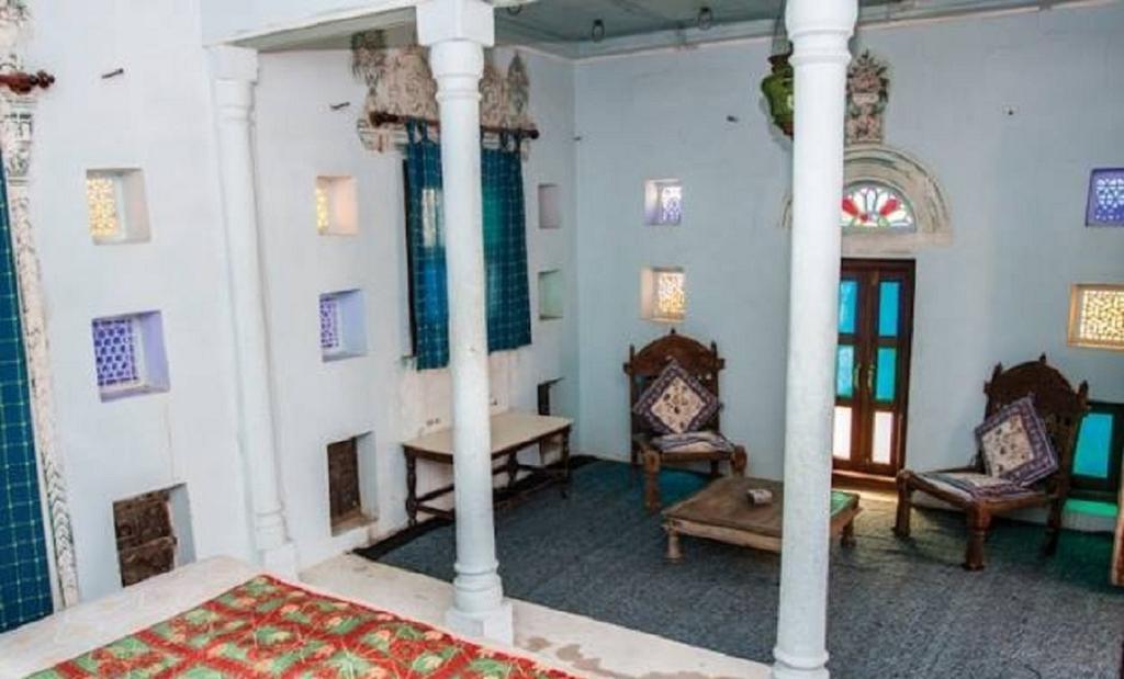 Narayan Niwas Castle Ramgarh Shekhawati Quarto foto