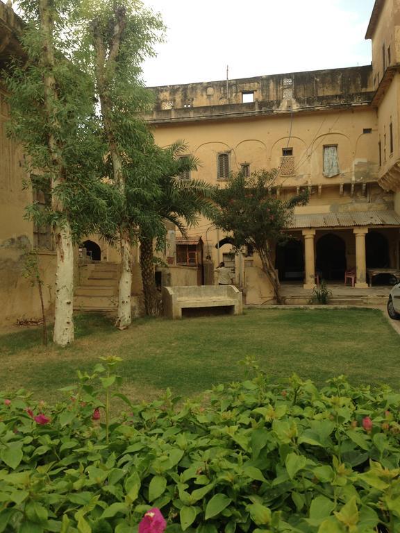 Narayan Niwas Castle Ramgarh Shekhawati Exterior foto
